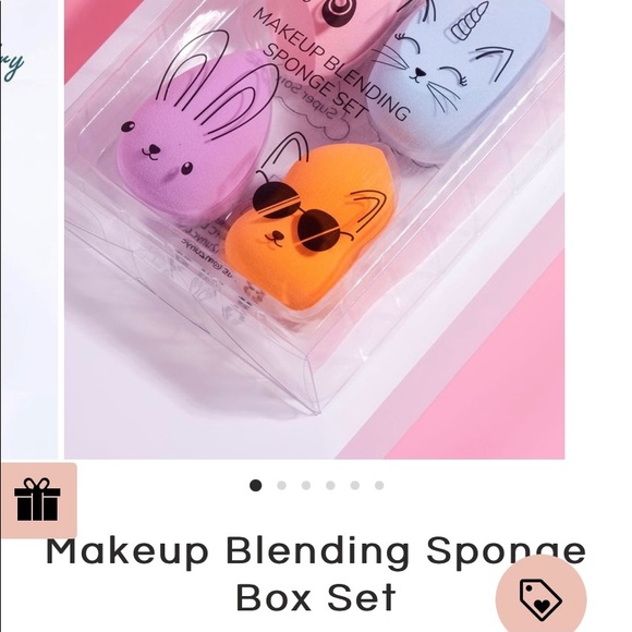 Makeup Sponges - Picture 1 of 3